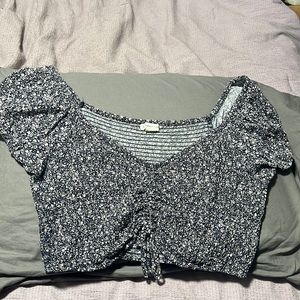 Aeropostale Short Sleeve Cropped Shirt
